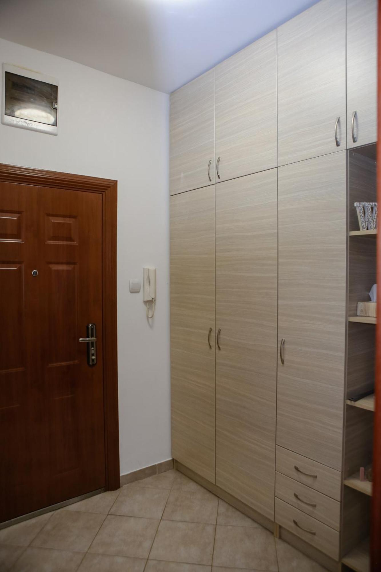 Iva Lux Stan Na Dan Lägenhet Banja Luka Exteriör bild
