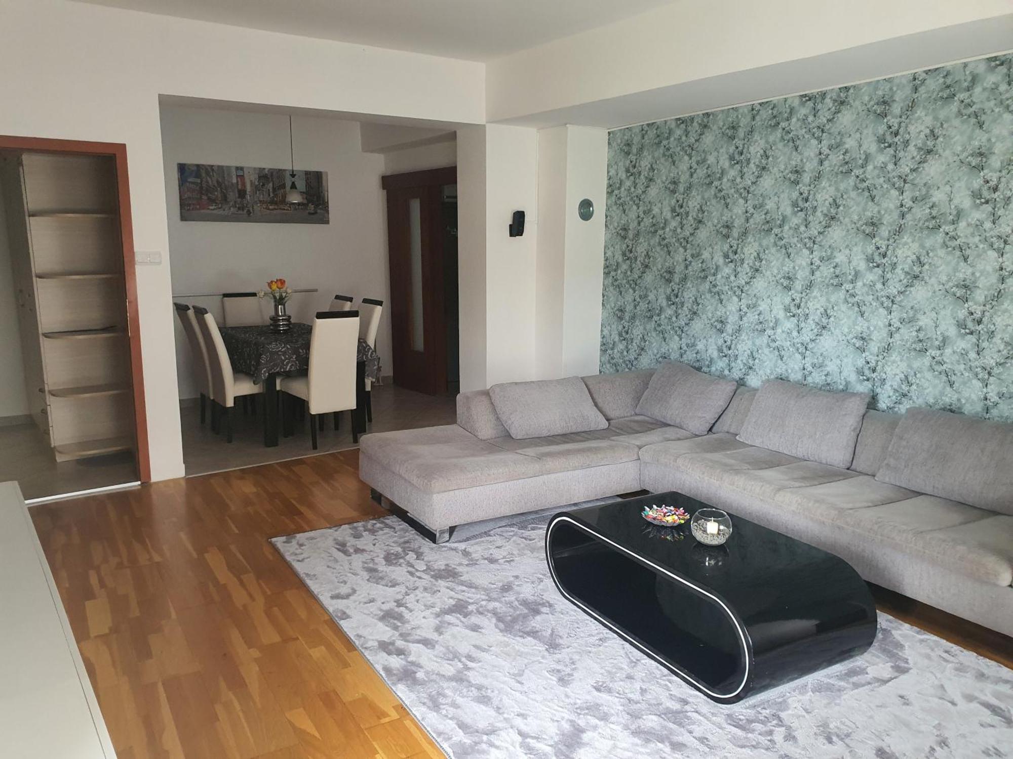 Iva Lux Stan Na Dan Lägenhet Banja Luka Exteriör bild